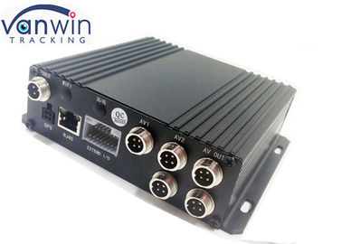 4 κανάλι βασικό κινητό DVR με το σύστημα CCTV σχολικών λεωφορείων βιντεοκάμερων
