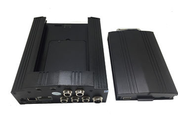 Συμπαγές 4 κανάλι κινητό DVR H.264 HDD με το ενσωματωμένο ΠΣΤ κουμπιών πανικού