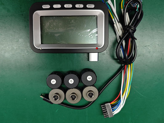 AHD 1080P Υποστήριξη Ελέγχου επιπέδου πετρελαίου και πίεσης ελαστικών 8-καναλικός καταγραφέας βίντεο MDVR για φορτηγό/οχήμα logistics