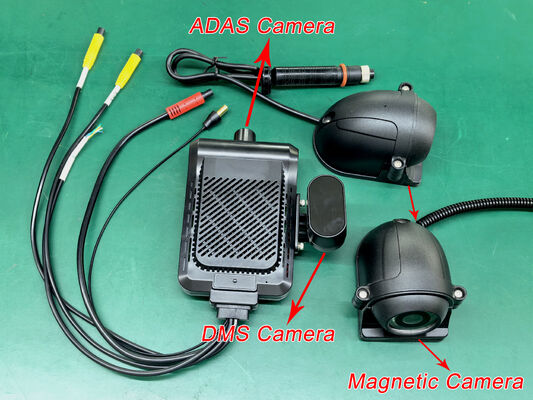Εμπρός και πίσω Dash Cam 4CH ADAS DMS Auto Recorder Video With 4G GPS WIFI Magnetic Camera for Truck